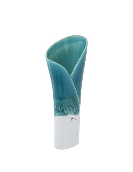 Jarrón de cerámica en blanco y azul