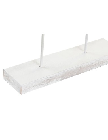 Decoración de madera calada con pie