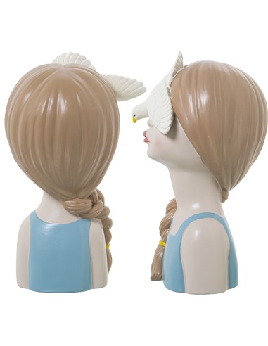 Figura resina mujer con paloma