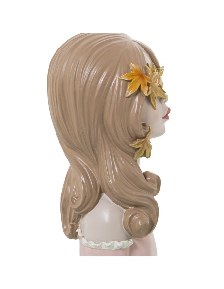 Figura resina mujer con flores