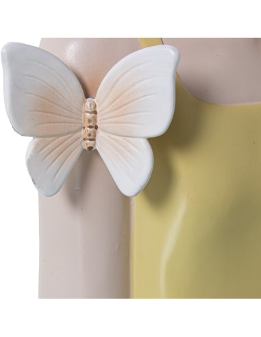 Figura resina mujer con mariposas