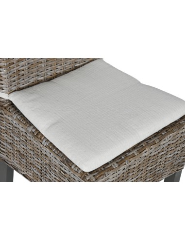 Silla mimbre y patas de mango