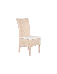 Silla de mimbre con patas de mango
