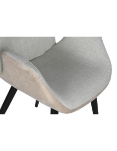 Silla de pu en beige con patas de metal. 2
