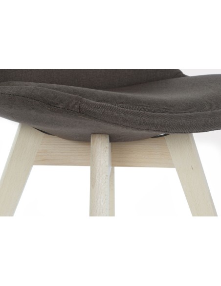 Silla de poliéster marrón patas de madera de haya