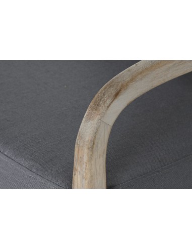 Sillón poliéster gris oscuro en madera de abeto.