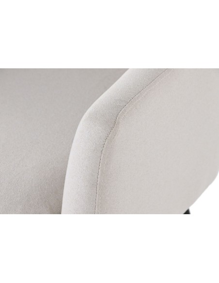 Sillón poliéster beige con patas de metal