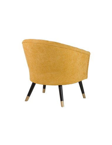 Butaca amarilla en chenilla