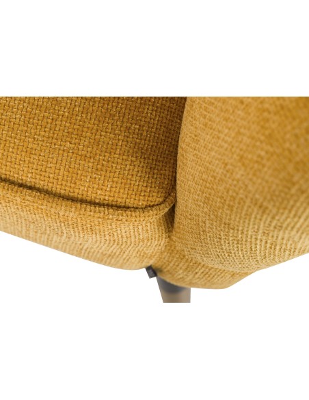 Butaca amarilla en chenilla