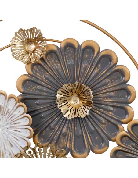 Decoración de metal de flores y círculos
