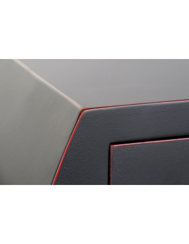 Consola abeto oriental negro