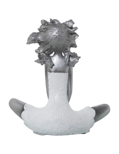 Figura niña sentada plateada