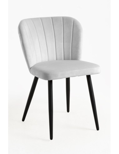 Silla terciopelo Kurt con patas negras