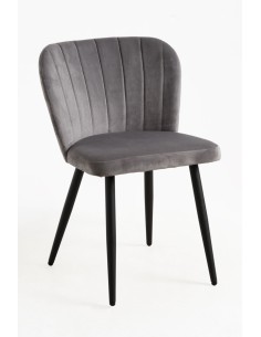 Silla terciopelo Kurt con patas negras