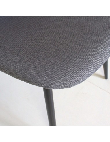 Silla en poliéster color gris