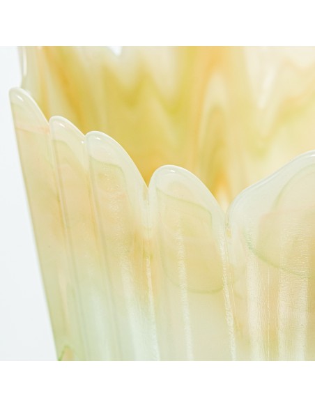 Jarrón de cristal pequeño en crema