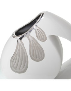 Jarrón de cerámica blanco y plata 2