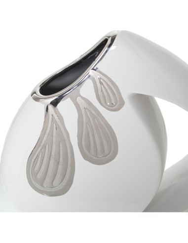 Jarrón de cerámica blanco y plata