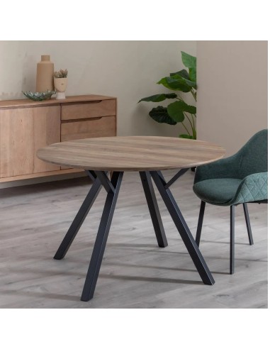 Mesa marrón con patas negras