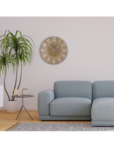 Reloj de pared en madera
