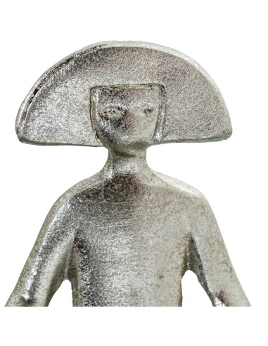 Figura menina de resina plateada pequeña