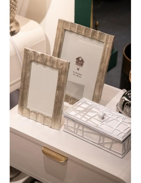 Caja Resina Plateada y Blanca