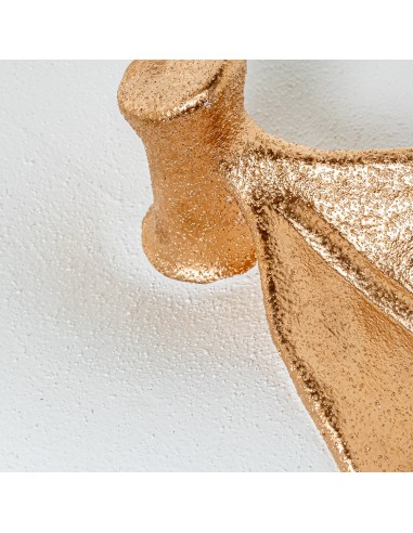 Figura de Cerámica con Diseño de Manzana