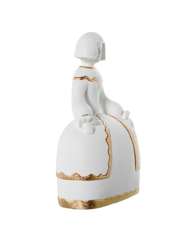 Figura de Cerámica con Diseño de Menina