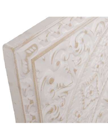 Retablo de Madera con Relieve